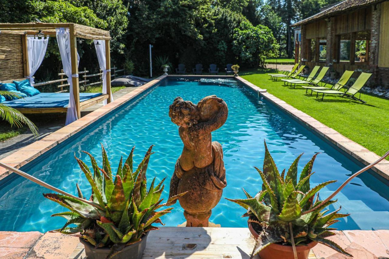 Le Manoir Du Thouron Saint-Sulpice (Oise) Exterior foto