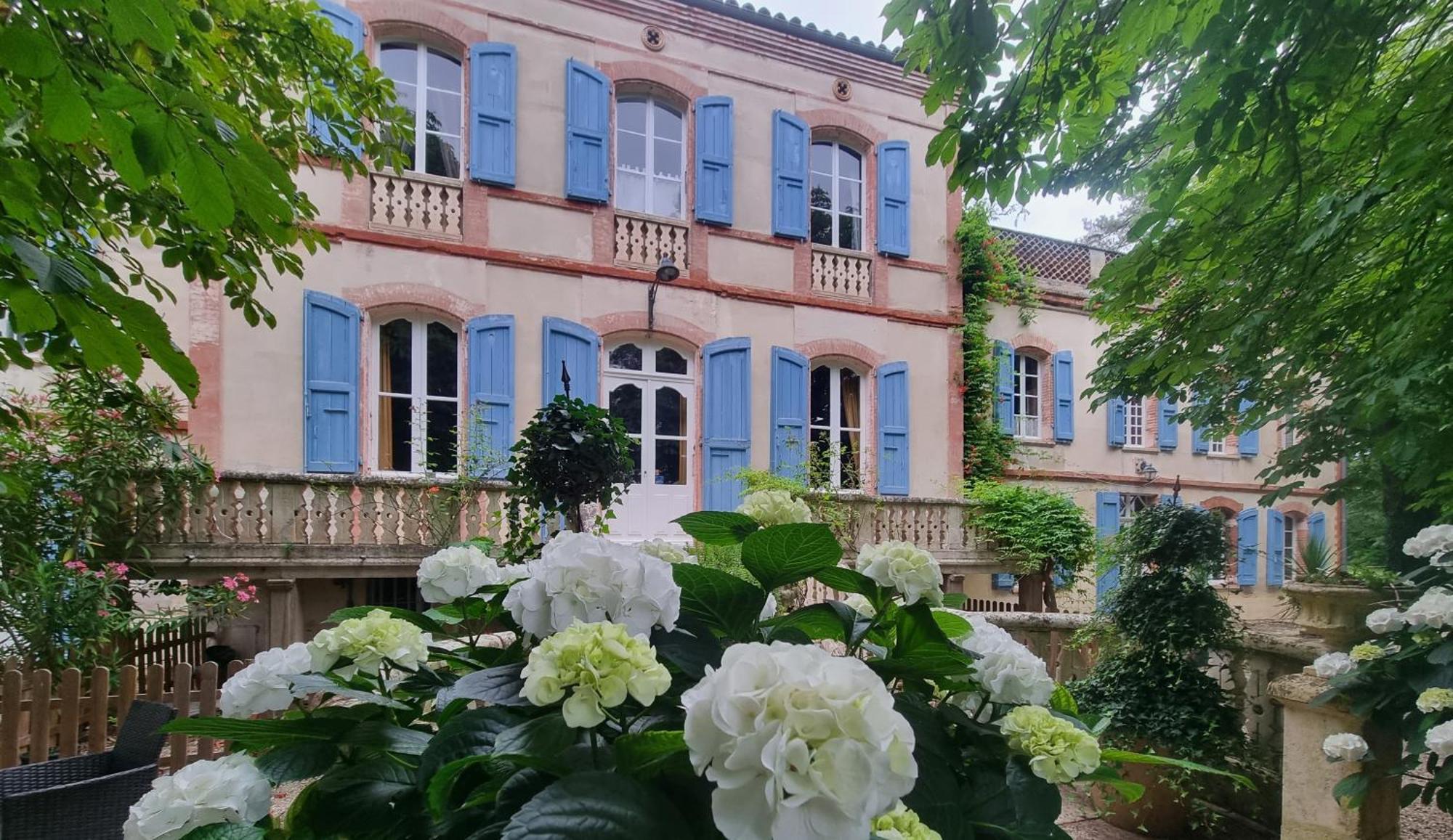 Le Manoir Du Thouron Saint-Sulpice (Oise) Exterior foto