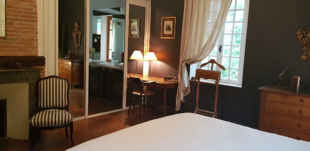 Le Manoir Du Thouron Saint-Sulpice (Oise) Exterior foto